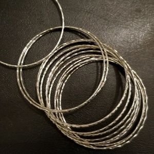 🚨STERLING SILVER BANGLE .925🚨